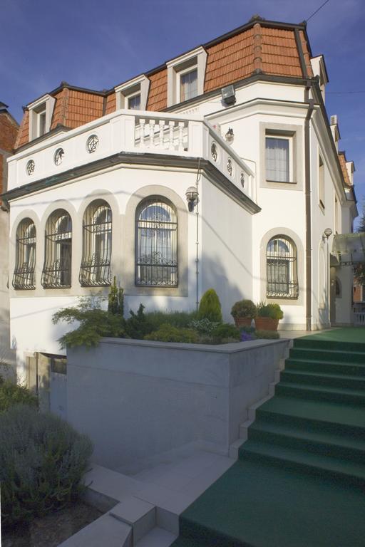 Garni Hotel Panorama Lux Ni Exterior foto